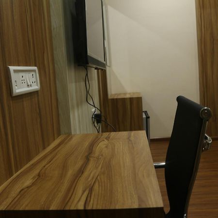 Hotel Himalaya Agartala Dış mekan fotoğraf