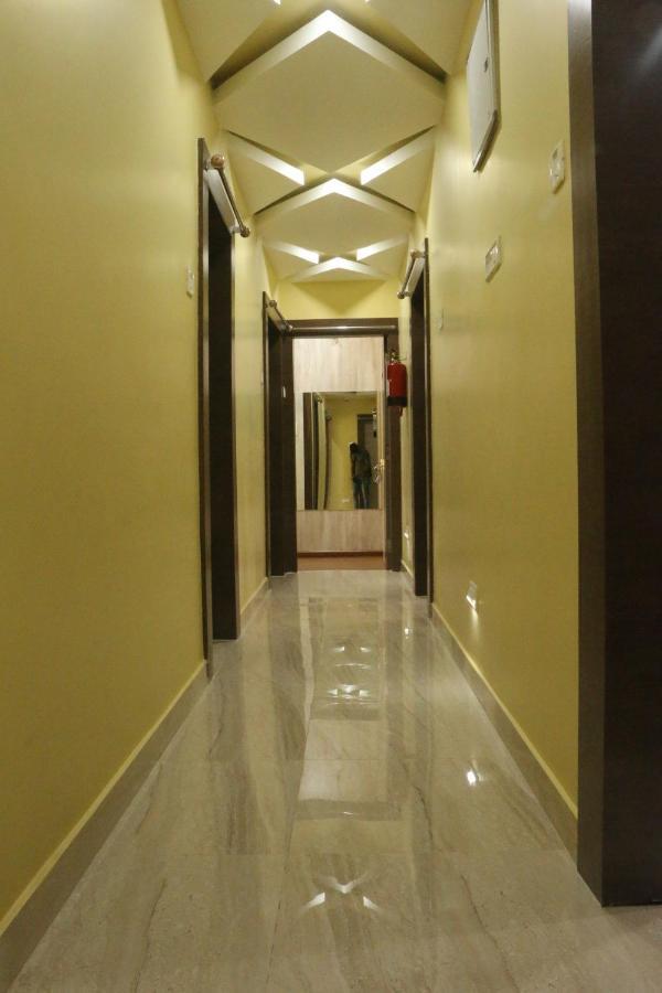 Hotel Himalaya Agartala Dış mekan fotoğraf