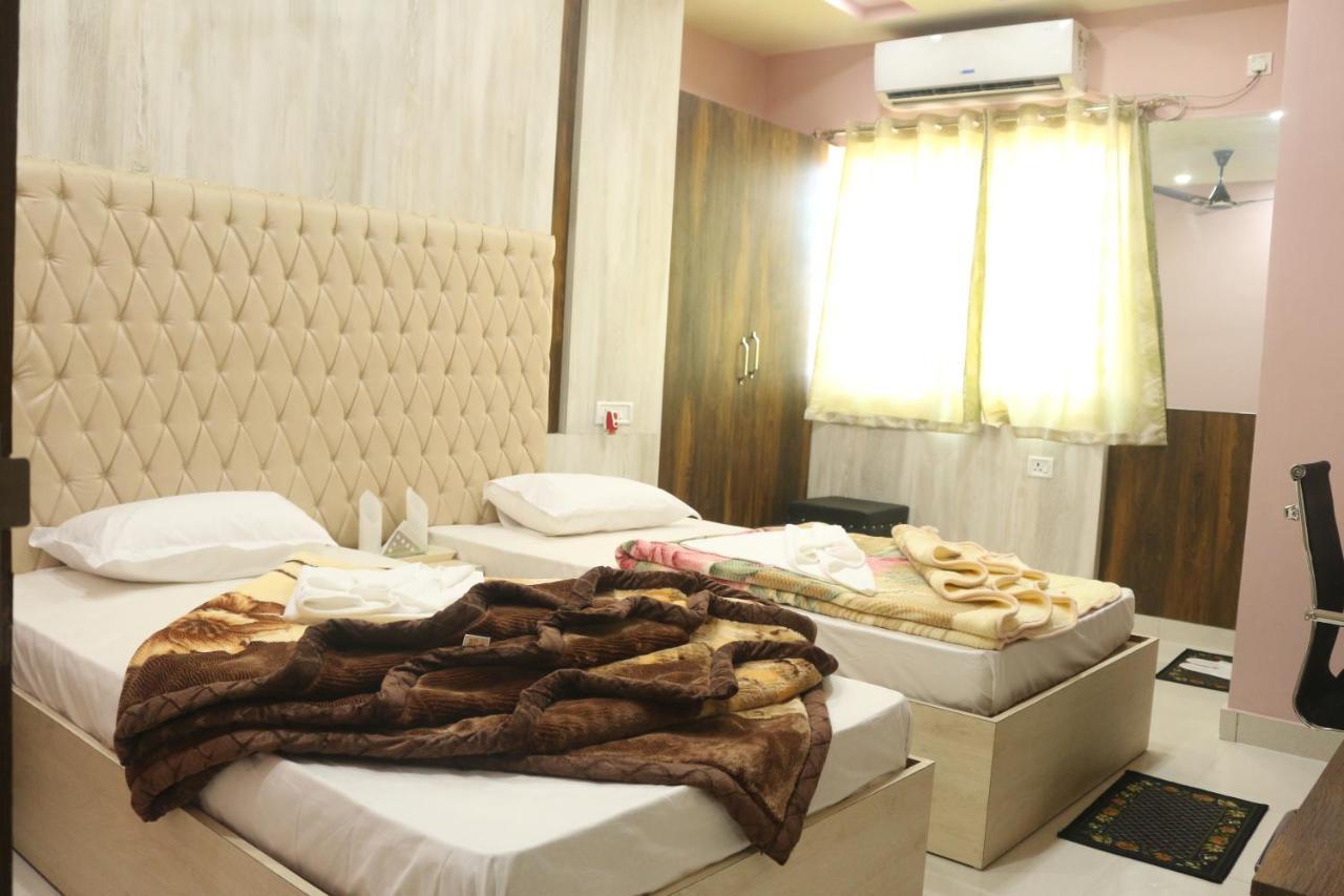 Hotel Himalaya Agartala Dış mekan fotoğraf